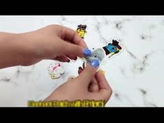 刺繍される衣類パッチ100%のかわいいカートン犬の足の鉄はPMS色に続く