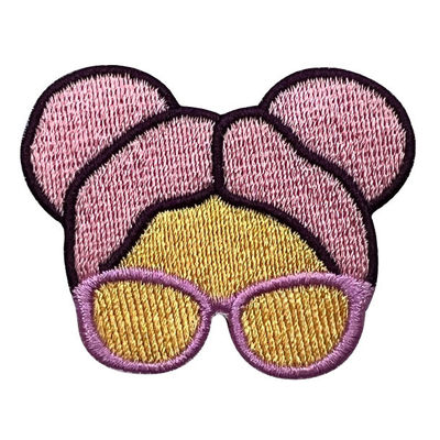 刺繍のバッジOEKO-TEX標準的なMerrowのボーダー衣類パッチのピンクの涼しい女の子の鉄
