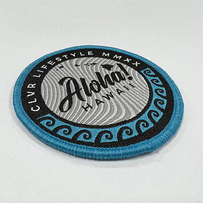 注文のロゴのホックおよびループ裏付けパッチは手紙で刺繍した衣類のためのパッチを縫う