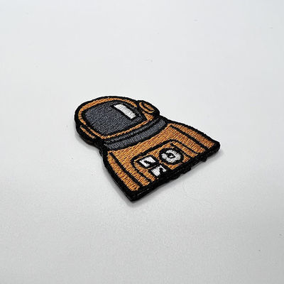 あや織りの生地の綿の糸の完全な刺繍パッチの宇宙飛行士は裏付けの鉄との9つCMを形づける