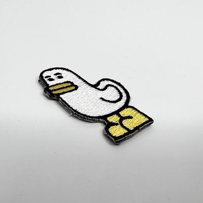刺繍されたパッチの動物のカートンの注文の棒衣類の帽子のための収縮無し