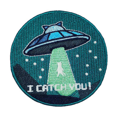 刺繍されたパッチPantoneの注文の鉄は刺繍された布パッチを着色する