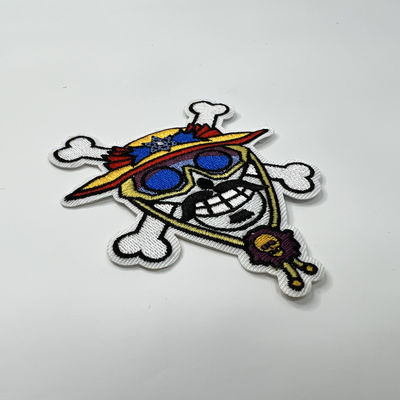 シュニールは刺繍される注文を修繕する衣類のためのPantoneの乾燥した清掃可能修繕する